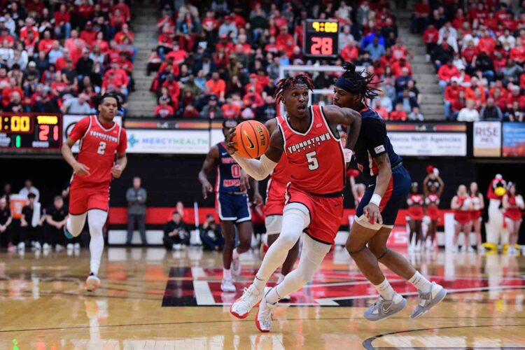 Penguins fend off upset-minded Detroit Mercy, 71-66